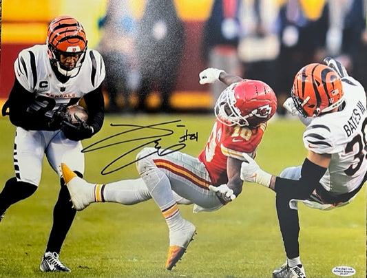 Cincinnati Bengals Von Bell Signed 11x14 with Playball Ink COA