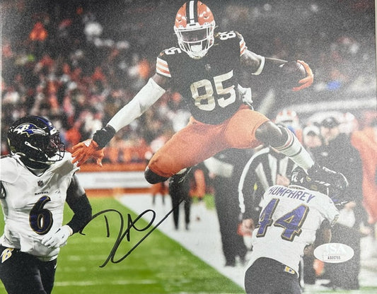 Cleveland Browns David Njoku High Jump Signed 8x10 with JSA COA