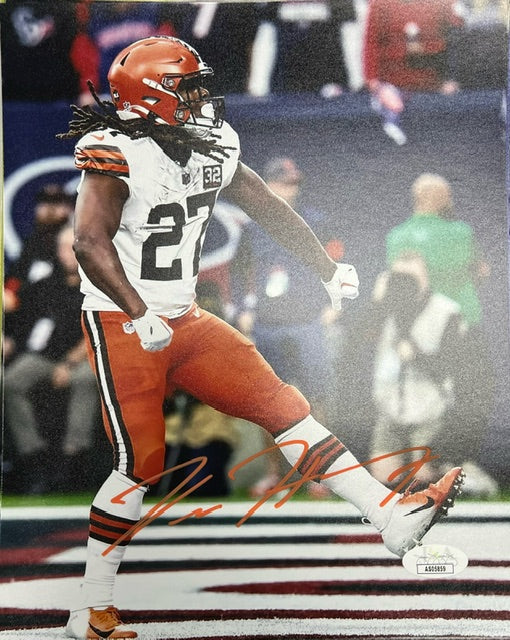 Cleveland Browns Kareem Hunt Vertical Signed 8x10 with JSA COA