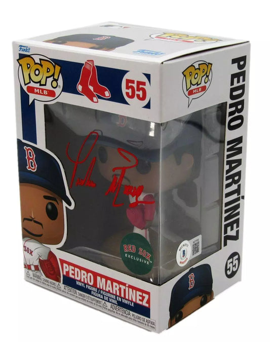 Pedro Martinez HOF Autographed Funko POP! #55 Figurine Red Sox Beckett