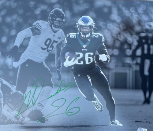 Philadelphia Eagles Miles Sanders Signed 16x20 with Beckett COA